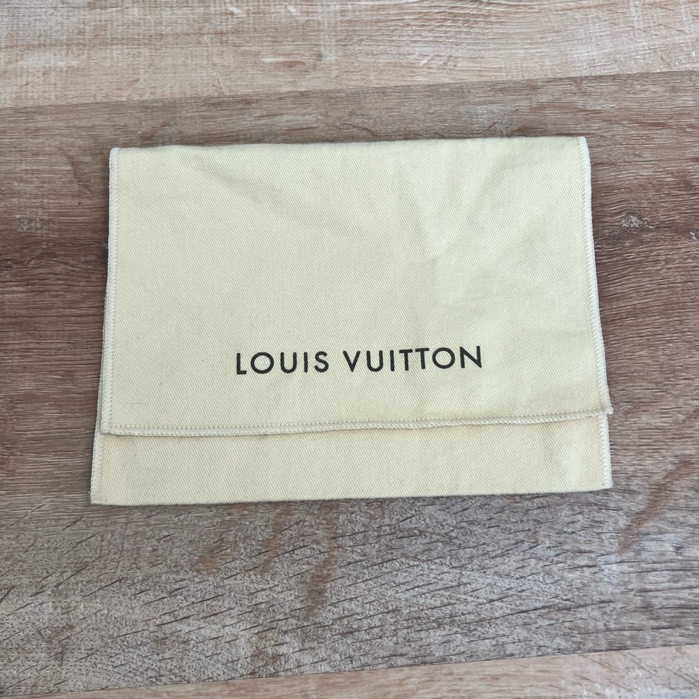 Small Louis Vuitton Dustbag wallet
